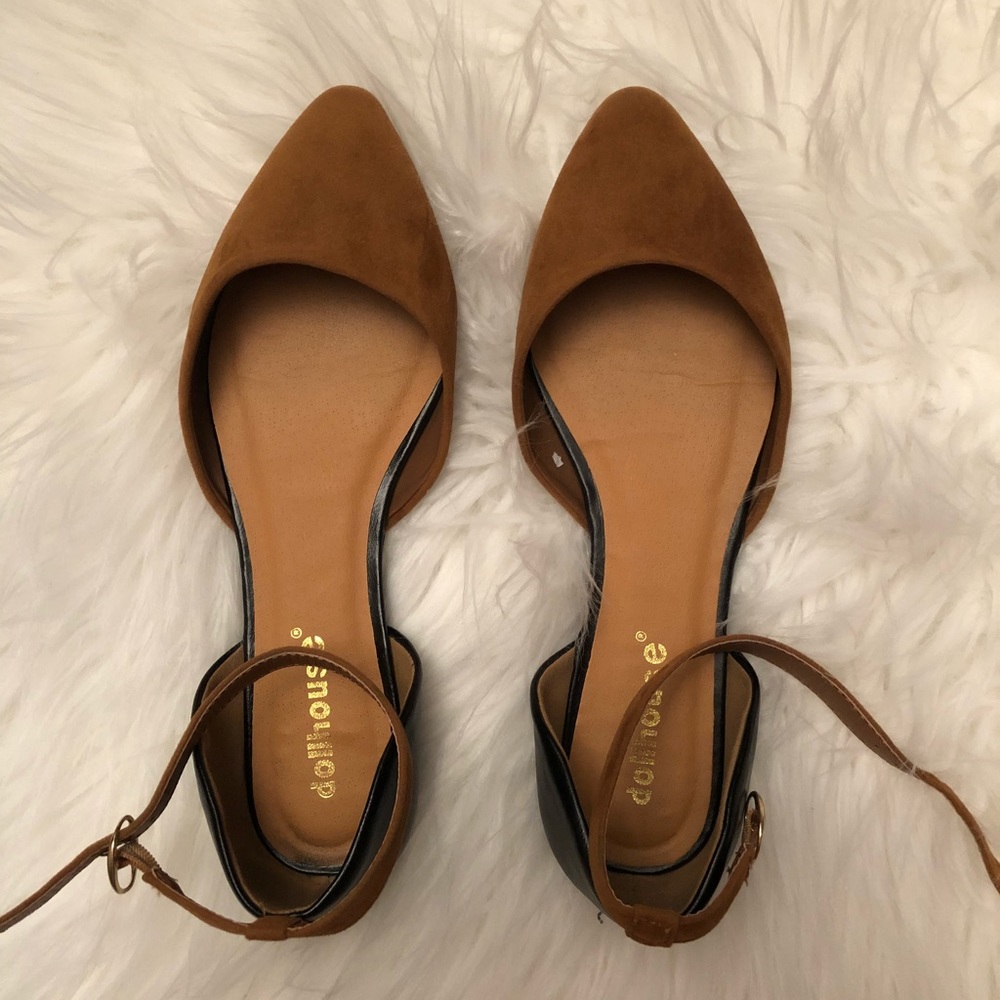Dollhouse shoes size 7